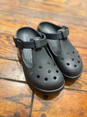 Crocs Black Mary Jane